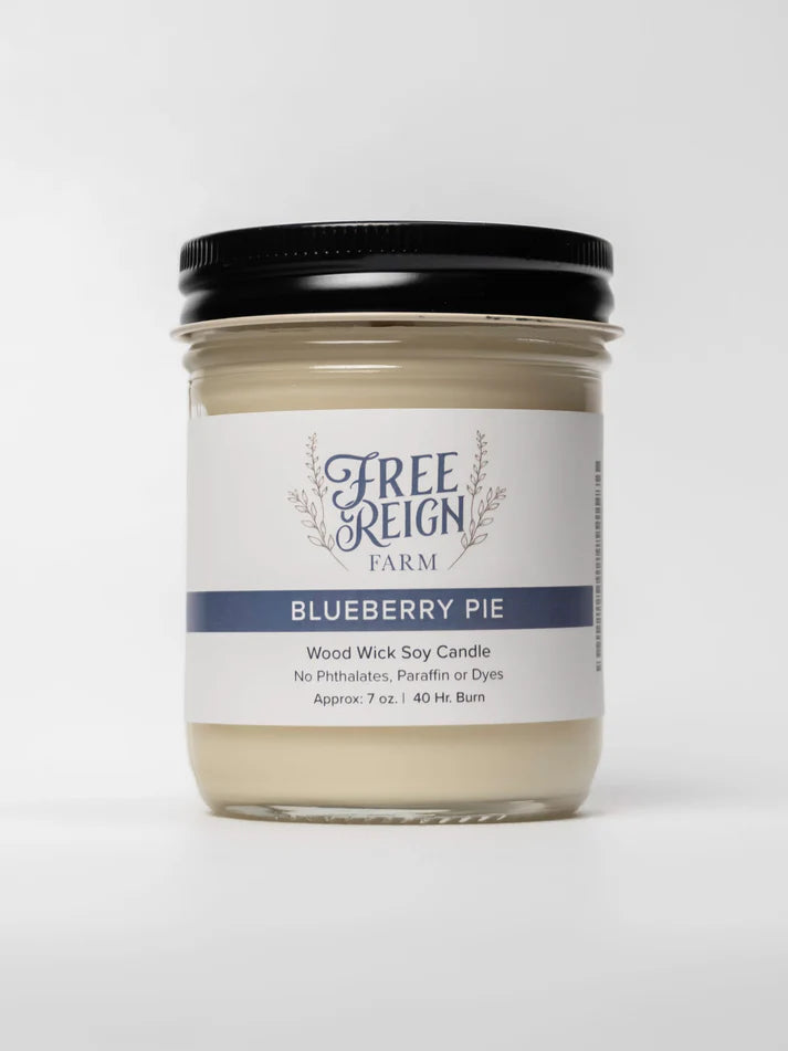 Free Reign Blueberry Pie 7oz Candle