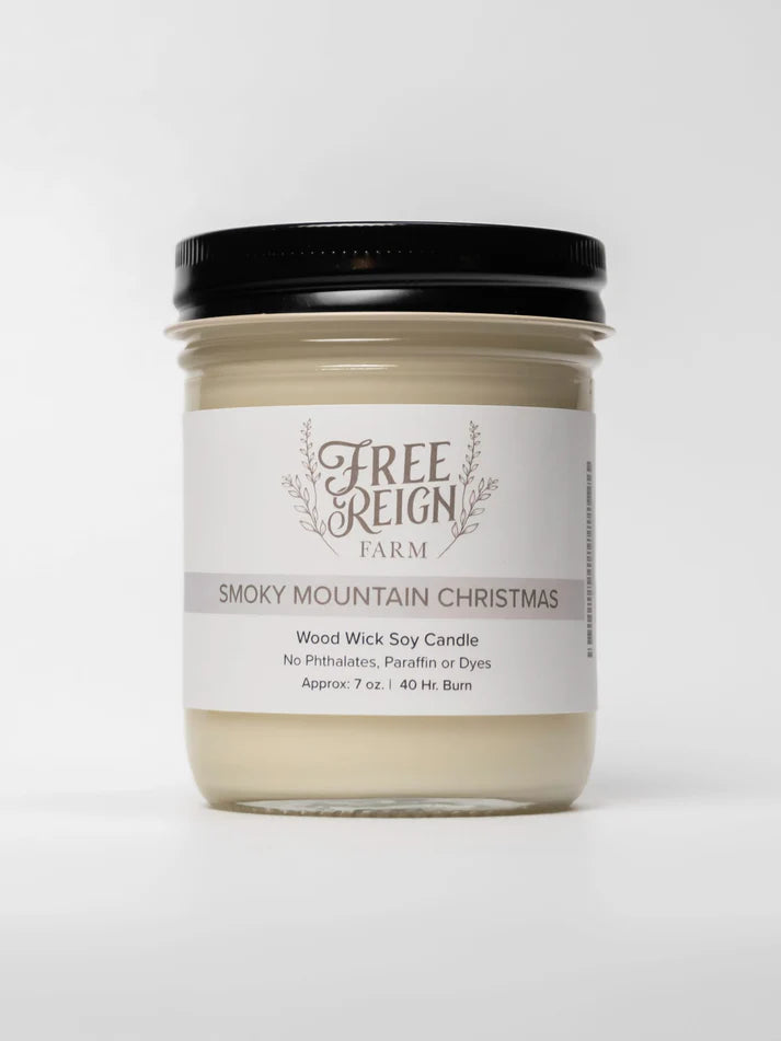 Free Reign Smoky Mountain Christmas 7oz Candle