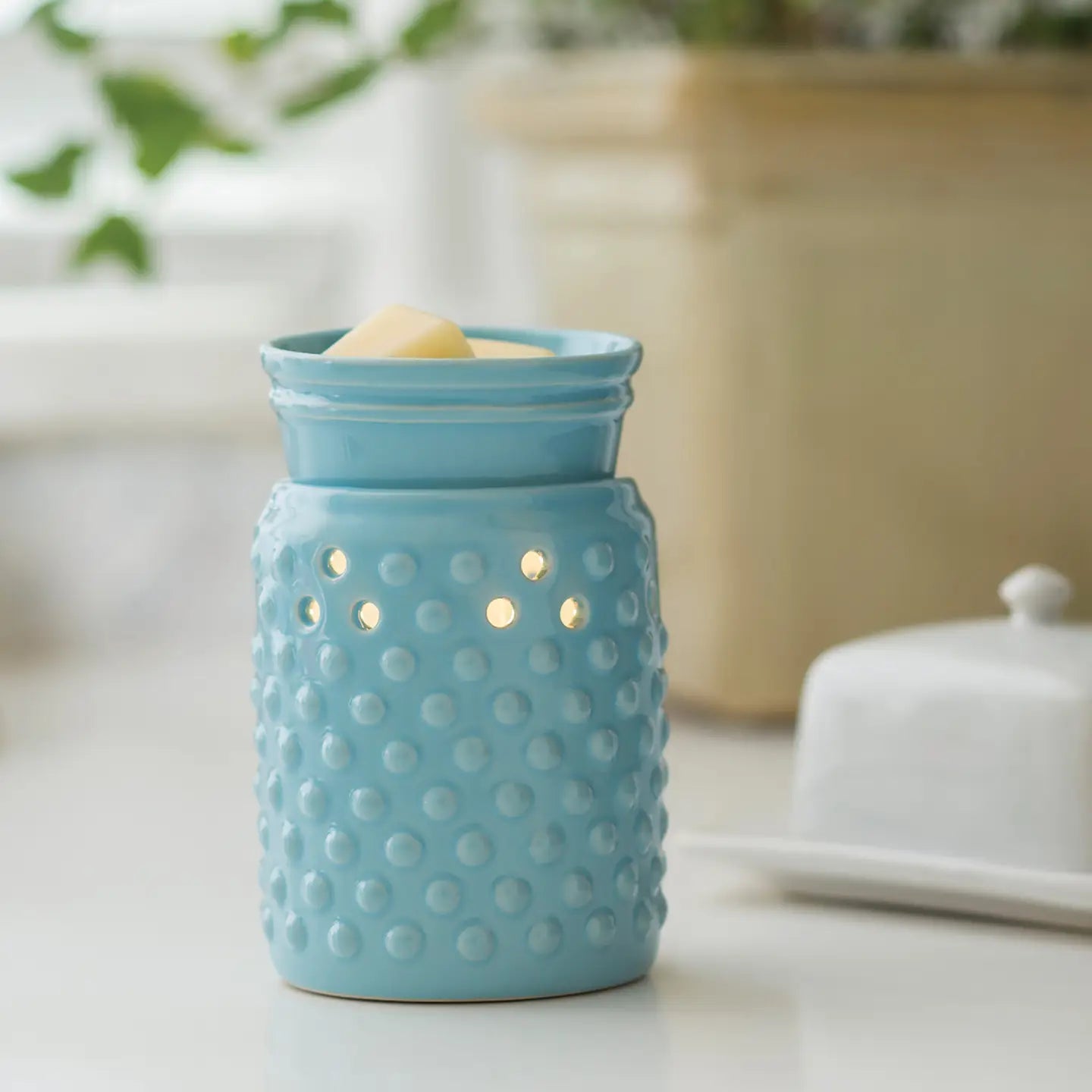 Midsize Illumination Fragrance Warmer-Hobnail