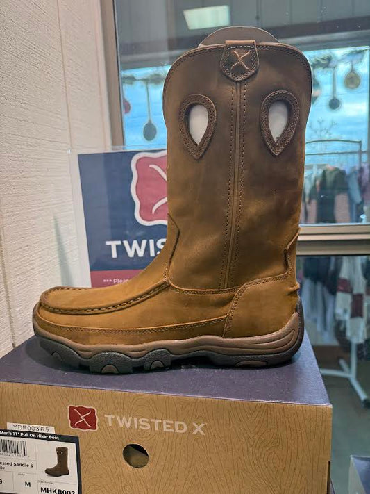 Distressed Saddle & Saddle Boots