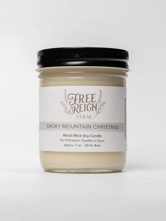 Free Reign Smoky Mountain Christmas 7oz Candle