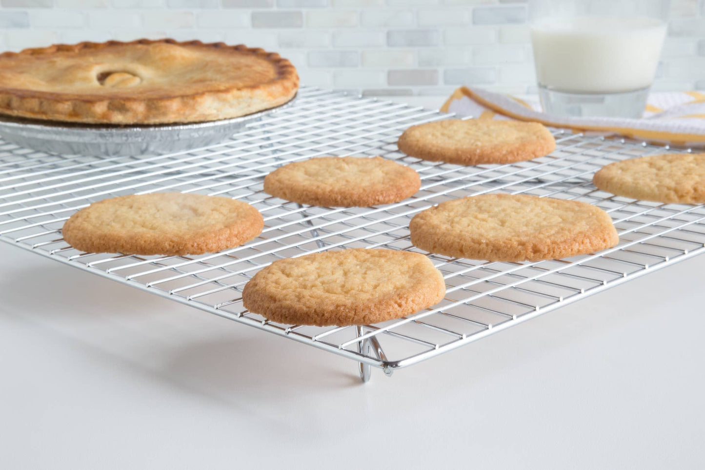 Fox Run Chrome Cooling Rack, 18" x 12.5"